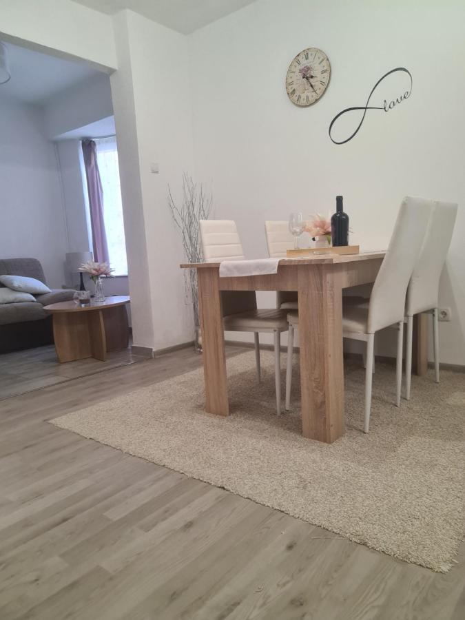 Manuela Apartamento Senj  Exterior foto