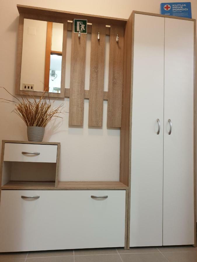 Manuela Apartamento Senj  Exterior foto